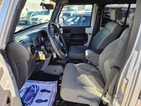 Jeep Wrangler 2.8 CRD 4WD  SAHARA, снимка 11