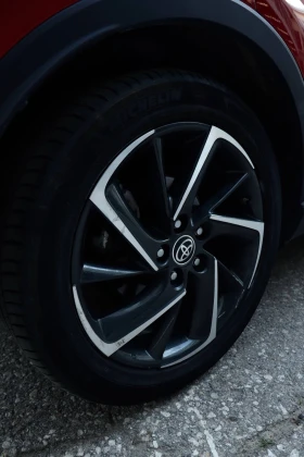 Toyota C-HR GR Sport, снимка 8
