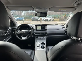 Hyundai Kona PREMIUM 64KWh FULL ASSIST/HEADUP/DISSTR/SOH99%, снимка 9