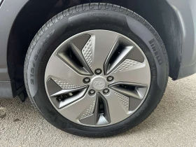 Hyundai Kona PREMIUM 64KWh FULL ASSIST/HEADUP/DISSTR/SOH99%, снимка 17