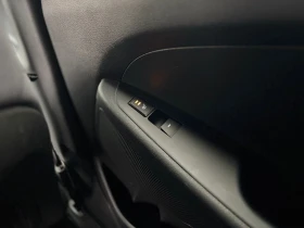 Hyundai Tucson Premium AWD* BLINDSPOT* CARFAX* CAM* ПОДГРЕВ - 13200 € / 25816.96 лв. - 21181202 16