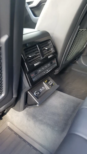 VW Touareg Elegance - 39880 € / 77998.50 лв. - 53351502 7