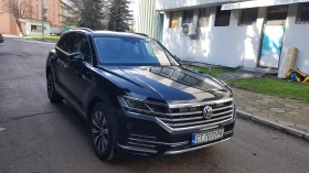 VW Touareg Elegance - 39880 € / 77998.50 лв. - 53351502 5