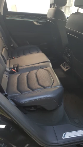 VW Touareg Elegance - 39880 € / 77998.50 лв. - 53351502 13