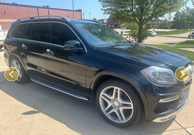 Mercedes-Benz GL 500 AMG* Harman* масажи* подгрев* обдух* мъртва точка, снимка 3 - Автомобили и джипове - 47213364