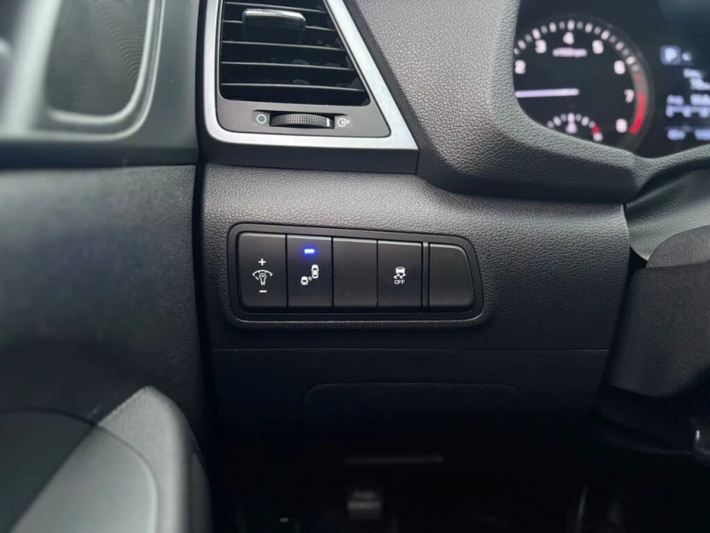 Hyundai Tucson Premium AWD* BLINDSPOT* CARFAX* CAM* ПОДГРЕВ, снимка 12 - Автомобили и джипове - 53193237