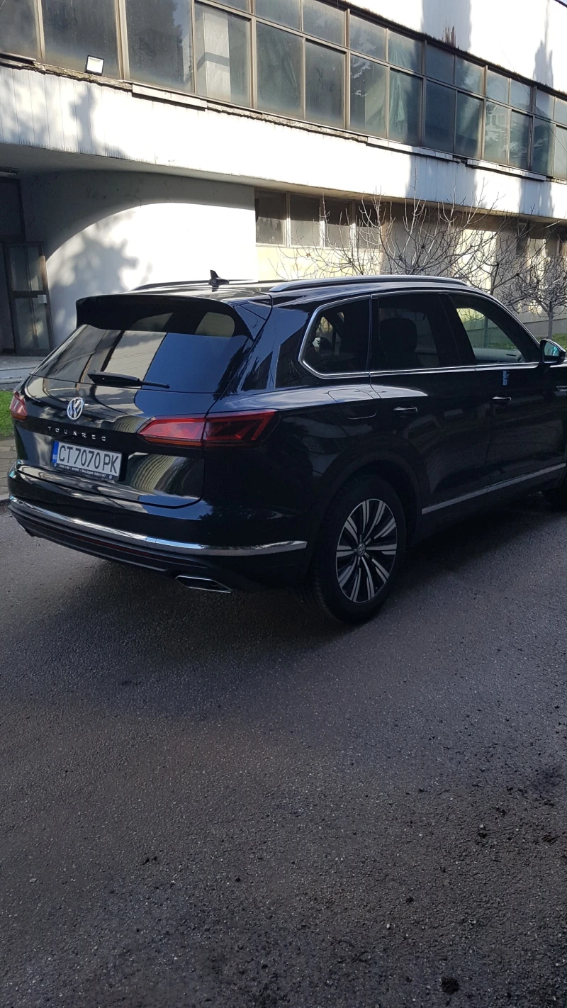 VW Touareg Elegance, снимка 3 - Автомобили и джипове - 53393756