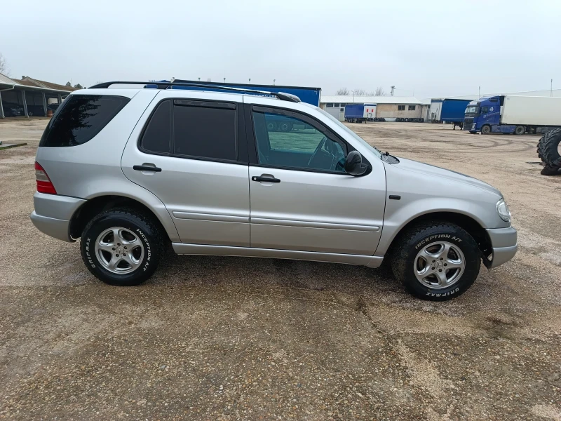 Mercedes-Benz ML 230 2.3i, снимка 4 - Автомобили и джипове - 53400786