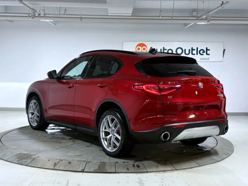 Alfa Romeo Stelvio Ti Sport AWD* HARMAN KARDON* PANO* MEMORY* KEYLESS, снимка 5 - Автомобили и джипове - 53502657
