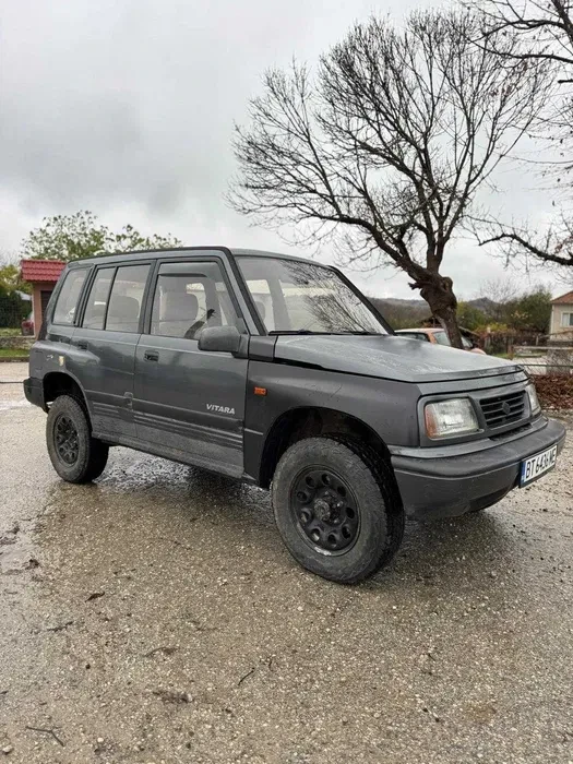 Suzuki Vitara 1.6 16V, снимка 2 - Автомобили и джипове - 53118644