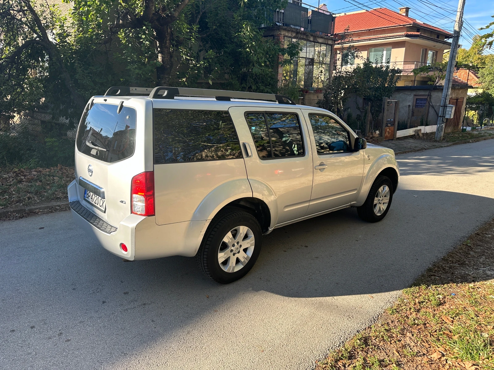 Nissan Pathfinder 2.5 Автомат - изображение 8