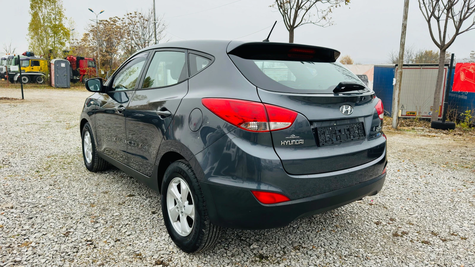 Hyundai IX35 Tucson-1.7crdi-6  скорости-euro 5 Италия - изображение 6