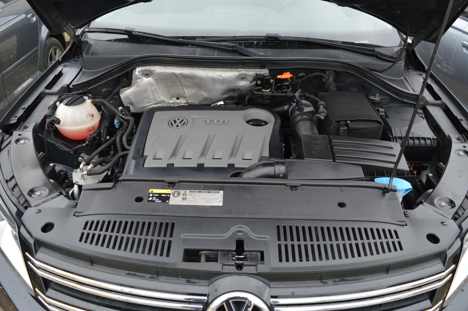 VW Tiguan 2.0TDI-140k.c.DSG 4X4 HIGHLINE | Mobile.bg   9