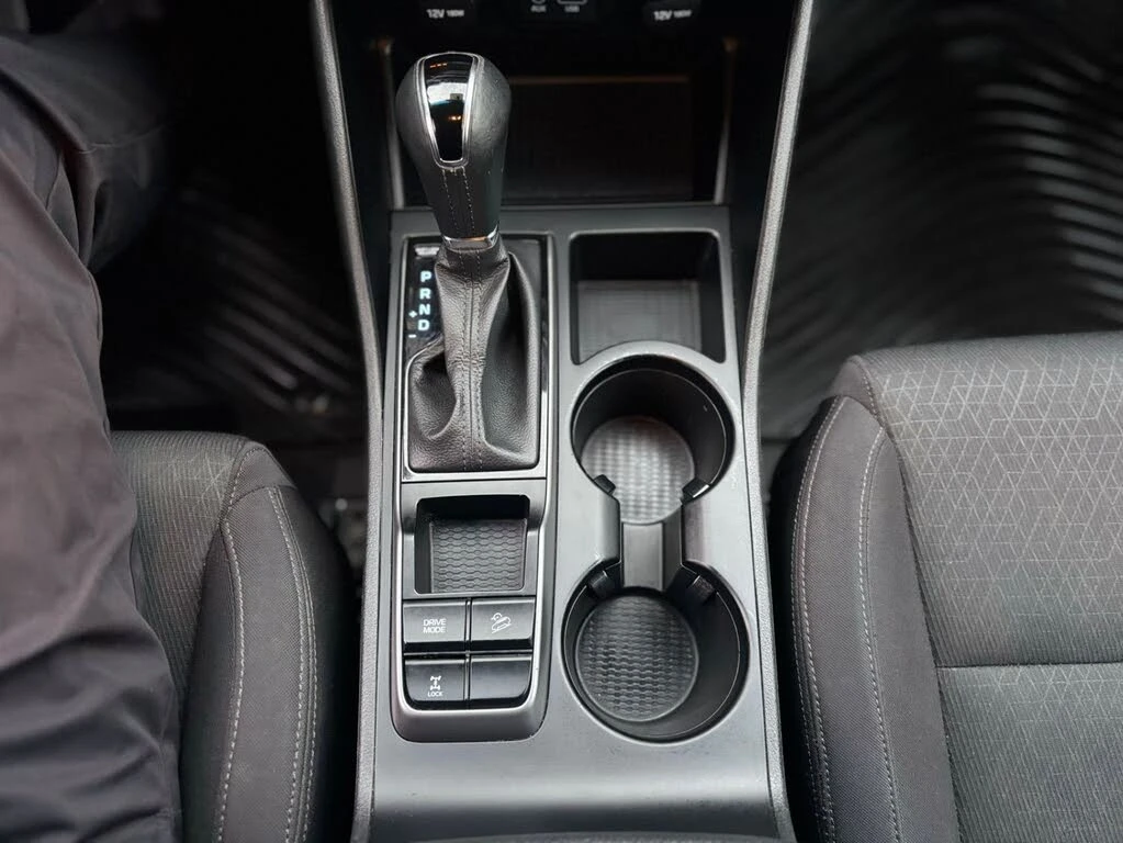 Hyundai Tucson Premium AWD* BLINDSPOT* CARFAX* CAM* ������� | Mobile.bg � ����������� 14