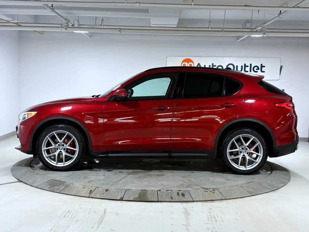 Alfa Romeo Stelvio Ti Sport AWD* HARMAN KARDON* PANO* MEMORY* KEYLESS - изображение 4