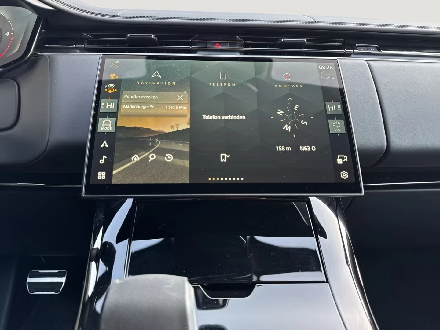 Land Rover Range Rover Sport D350 AUTOBIOGRAPHY BLACK PAKET PANORAMA , снимка 9 - Автомобили и джипове - 53906317