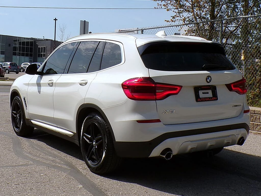 BMW X3 2.0 xDrive 30I 4X4, снимка 3 - Автомобили и джипове - 54945865