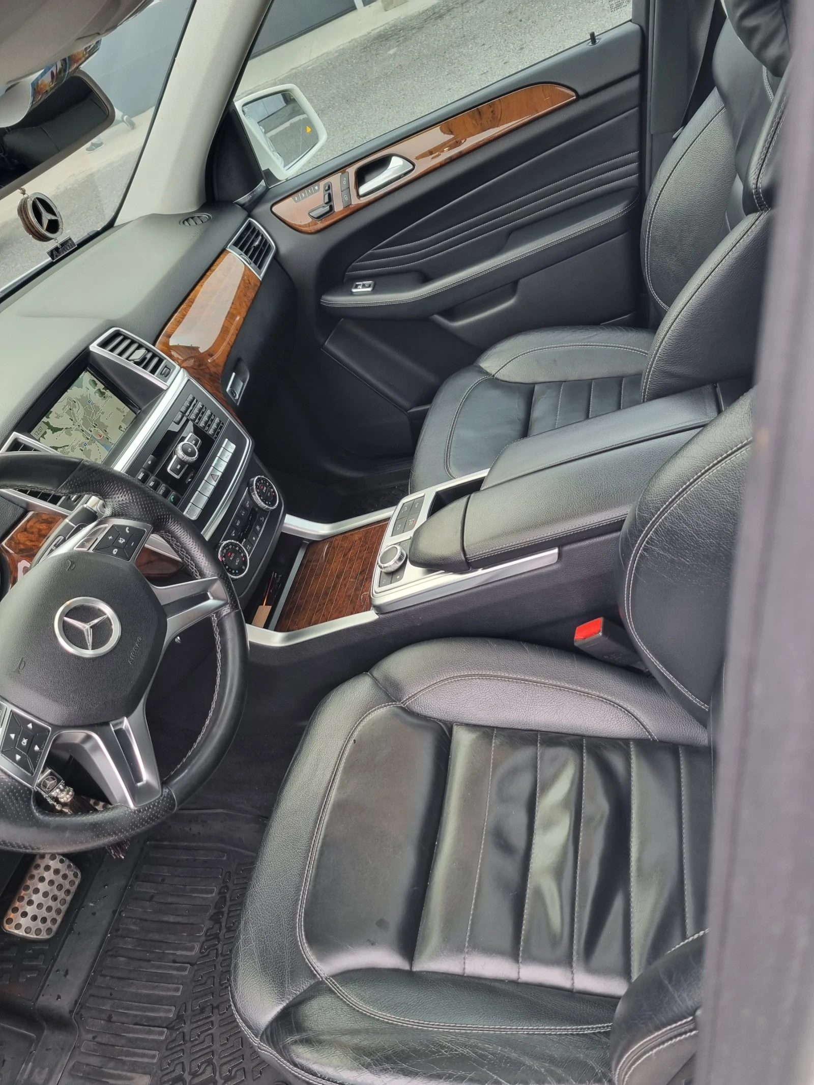 Mercedes-Benz ML 350 AMG, снимка 7 - Автомобили и джипове - 55092367