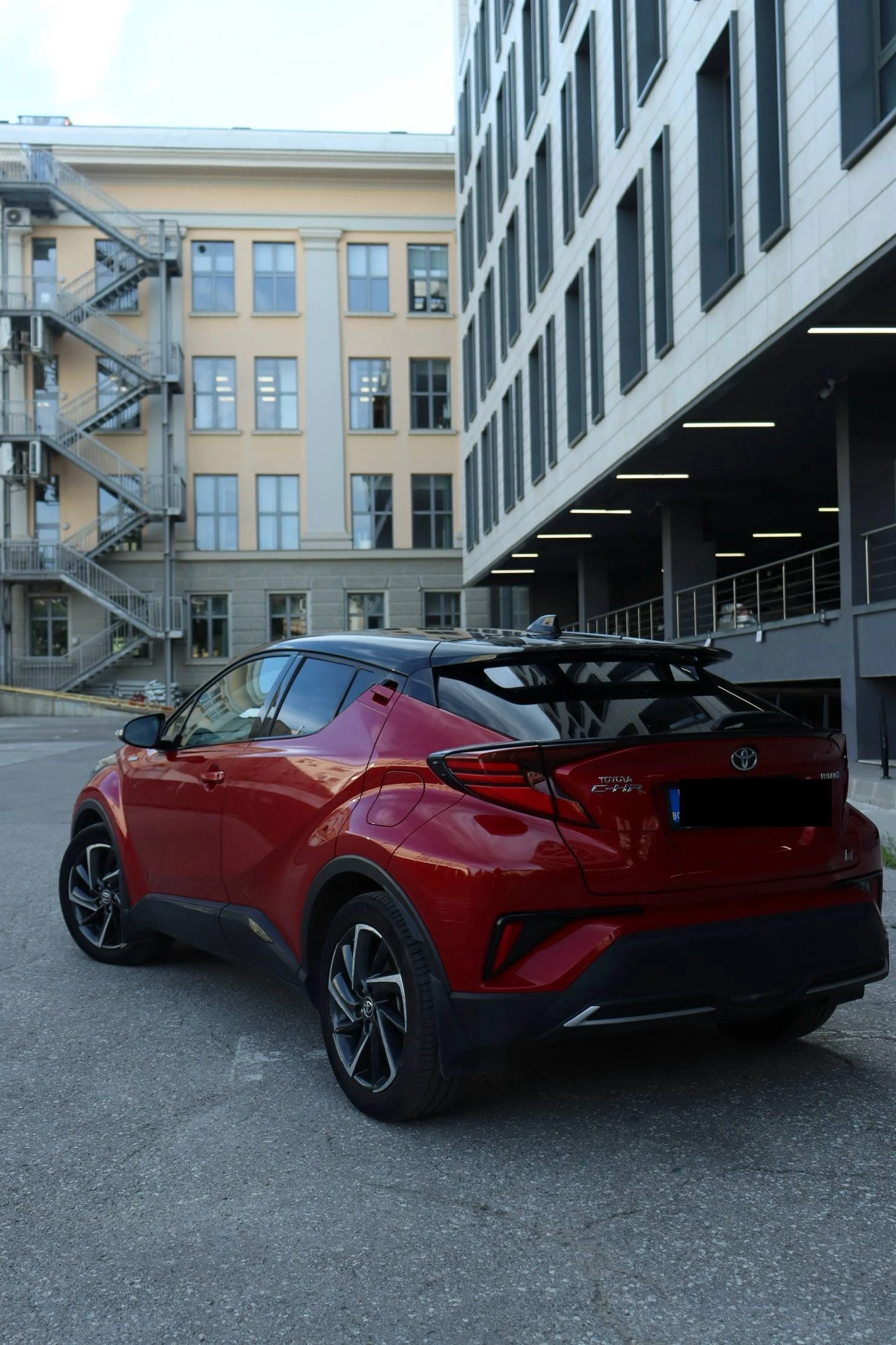 Toyota C-HR GR Sport, снимка 10 - Автомобили и джипове - 55112233