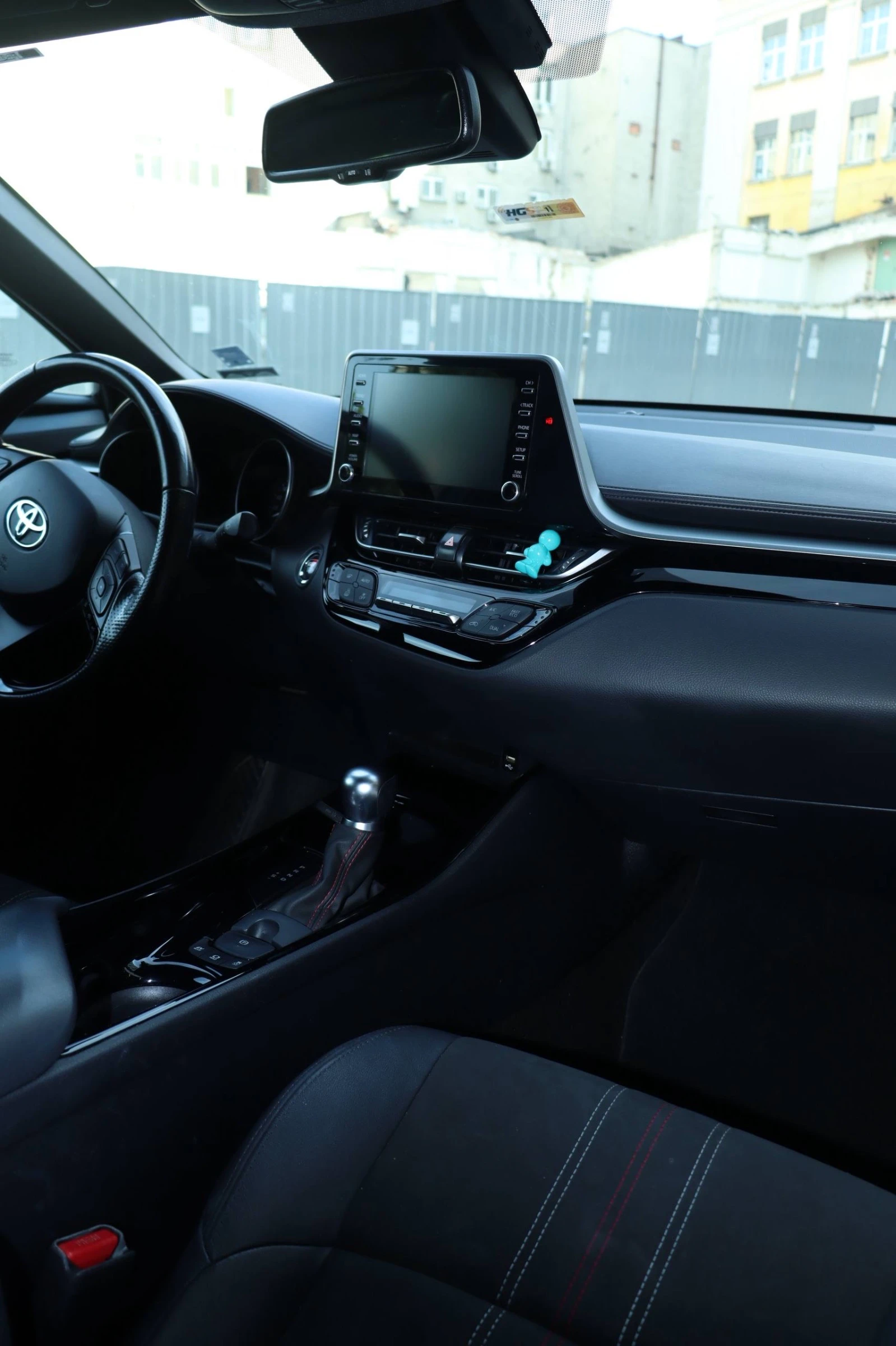 Toyota C-HR GR Sport, снимка 5 - Автомобили и джипове - 55112233