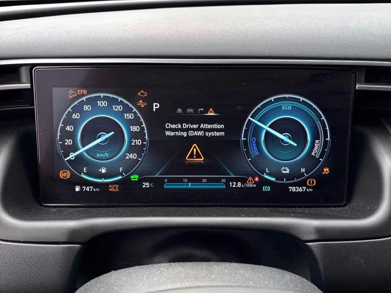 Hyundai Tucson Ultimate | CARFAX | ���������� ��� ������������  | Mobile.bg � ����������� 8