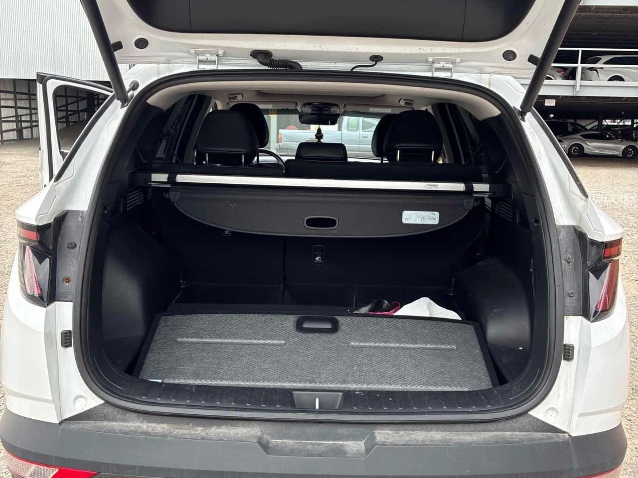 Hyundai Tucson Ultimate | CARFAX | ���������� ��� ������������  | Mobile.bg � ����������� 14