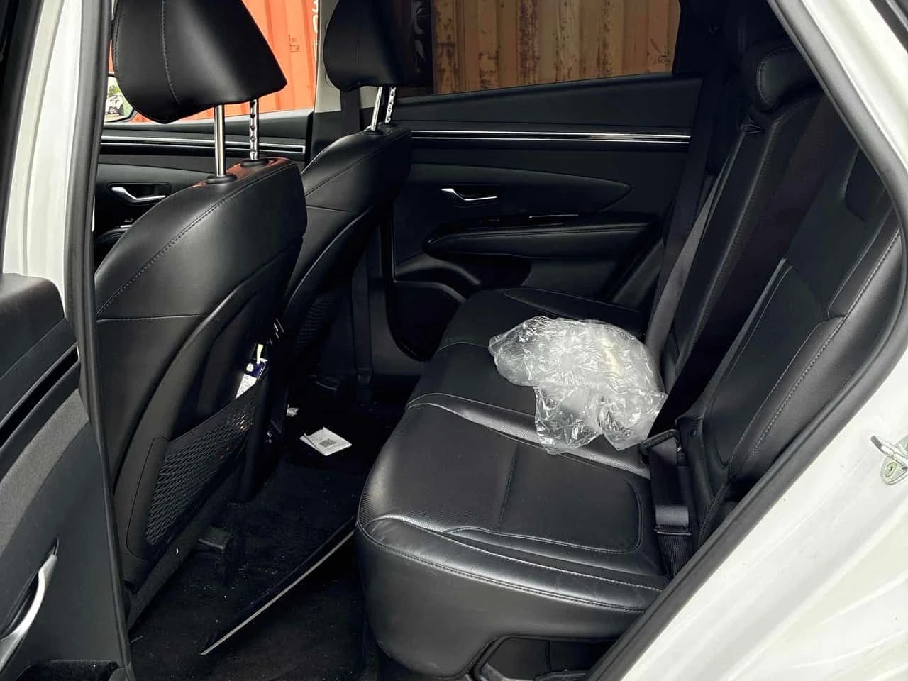 Hyundai Tucson Ultimate | CARFAX | ���������� ��� ������������  | Mobile.bg � ����������� 12