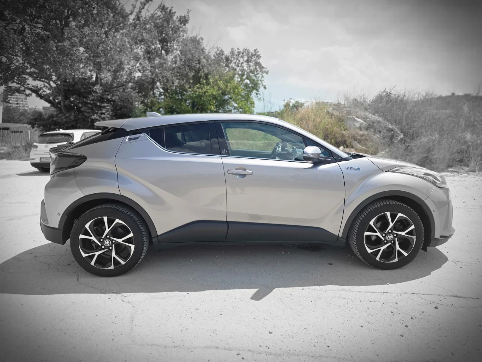 Toyota C-HR 2.0 Hybrid Facelift, снимка 6 - Автомобили и джипове - 55427216