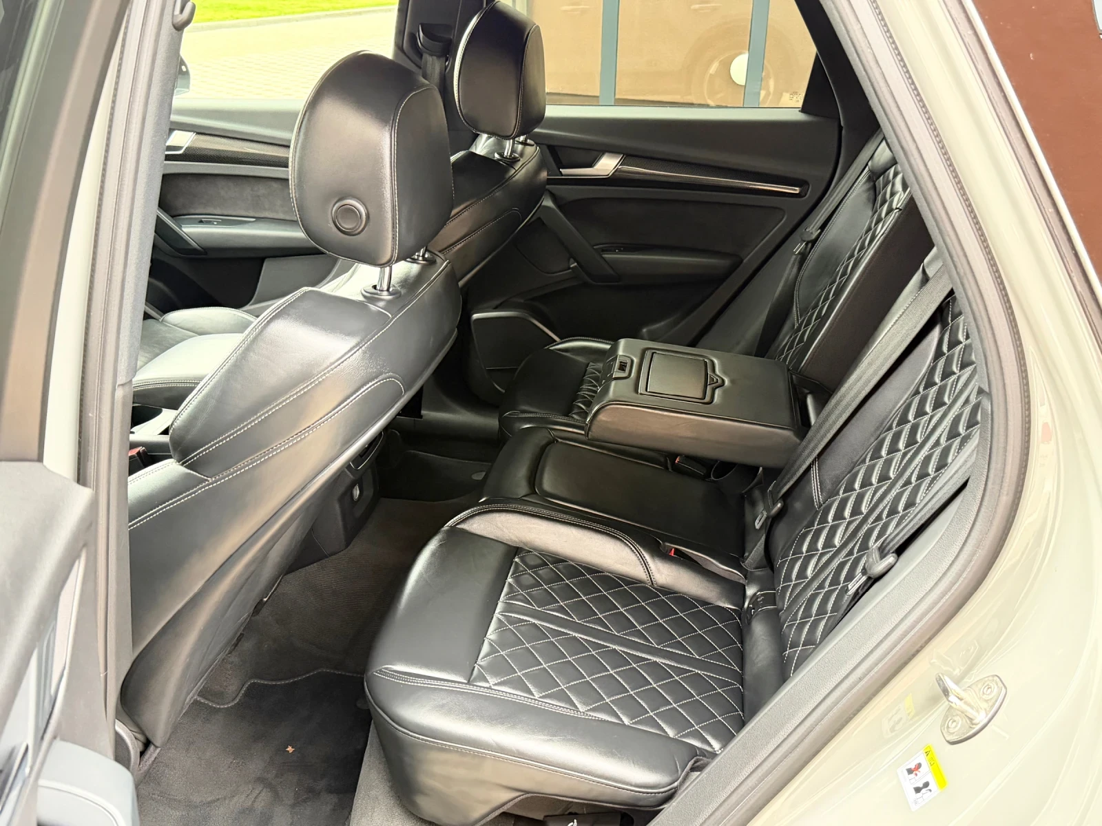 Audi Q5 2.0TDI/3xS-line/ЛИЗИНГ, снимка 9 - Автомобили и джипове - 55731550