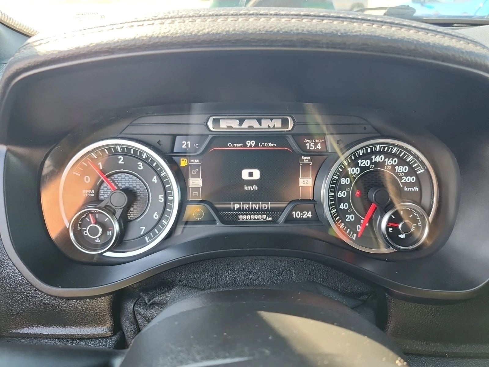 Dodge RAM 1500 * SPORT CREW CAB SHORT BED * CARFAX , снимка 9 - Автомобили и джипове - 55799103