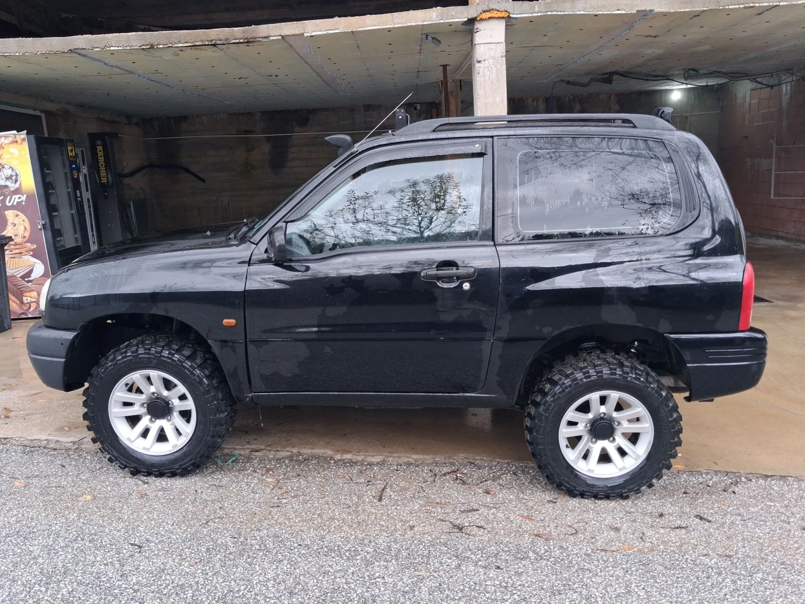 Suzuki Grand vitara 1.6 97кс, снимка 14 - Автомобили и джипове - 56010245