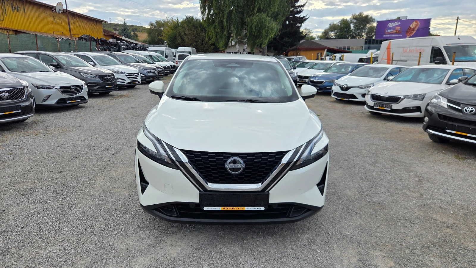 Nissan Qashqai 1.3 DIG-T Mild Hybrid, снимка 6 - Автомобили и джипове - 56199767