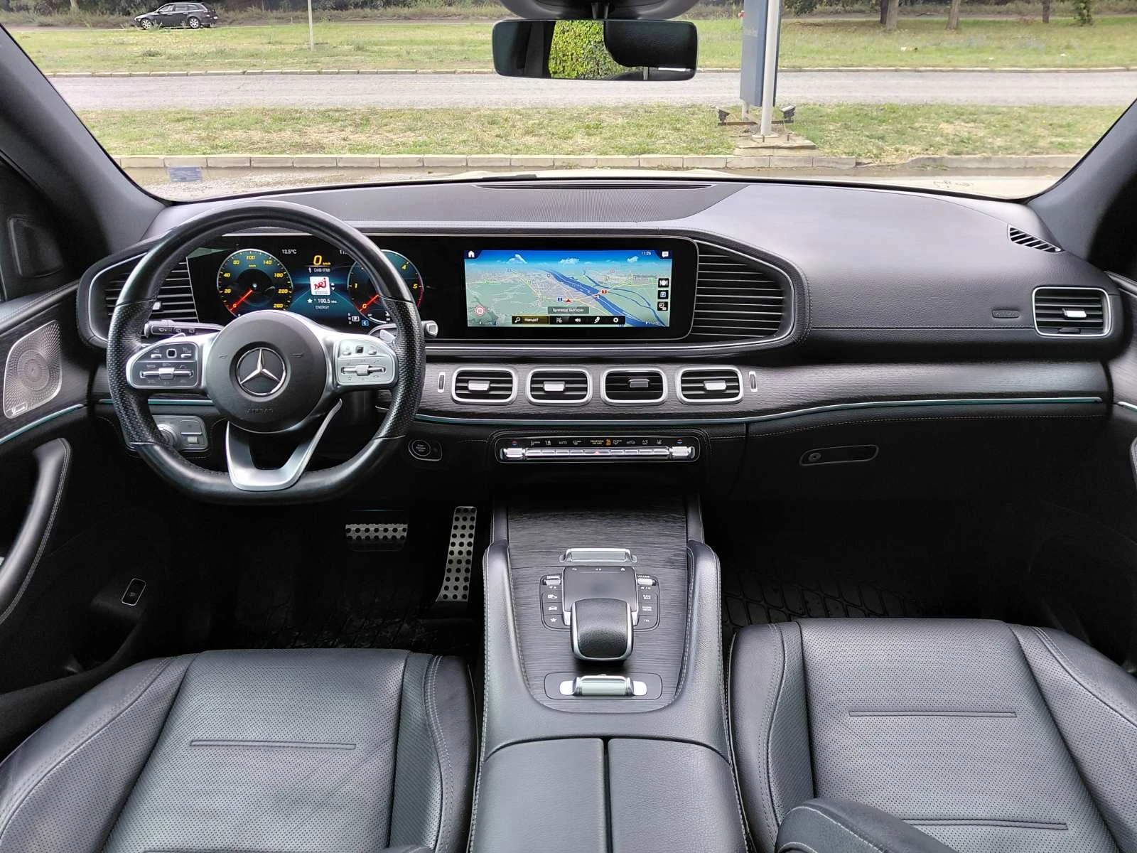 Mercedes-Benz GLE 400d 4MATIC 6+ 1 места, снимка 16 - Автомобили и джипове - 56219638