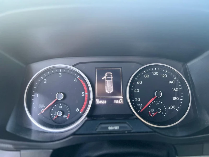 VW Crafter Дубалкабина, снимка 13 - Бусове и автобуси - 53461384