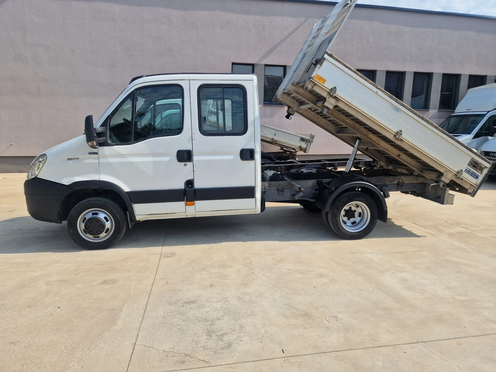 Iveco 35c17 3.0HPI 7места  - изображение 3
