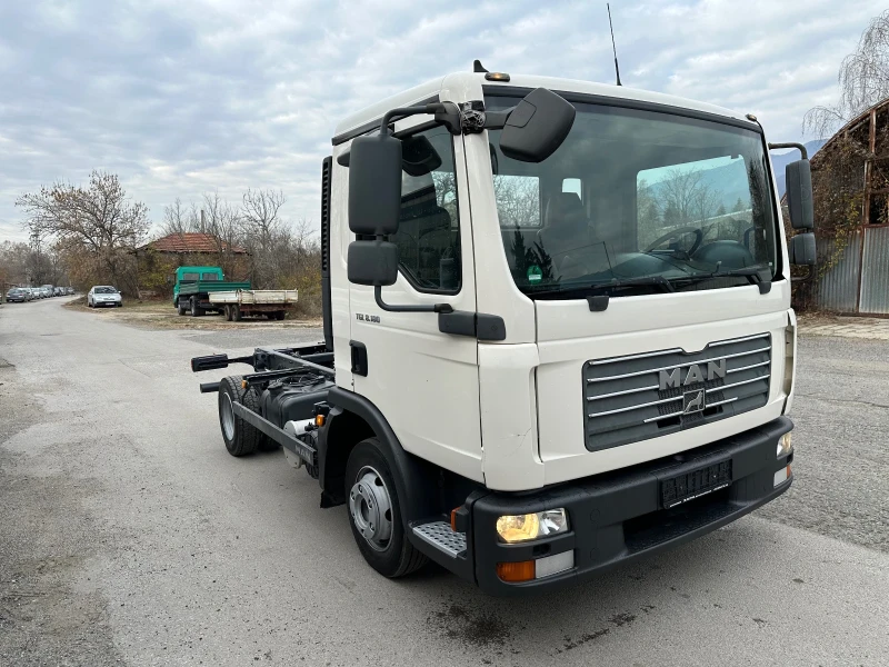 Man Tgl 8.180* 3.10м. междуосие* помпа* топ състояние, снимка 3 - Камиони - 48144876