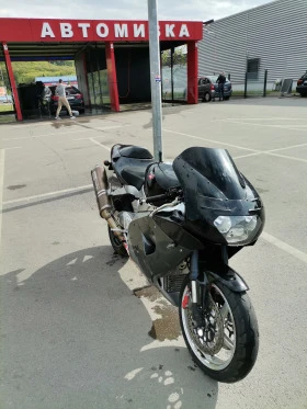 Aprilia RSV4, снимка 8