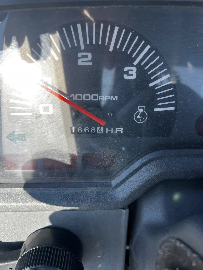 Трактор Kubota, снимка 2 - Селскостопанска техника - 53167370