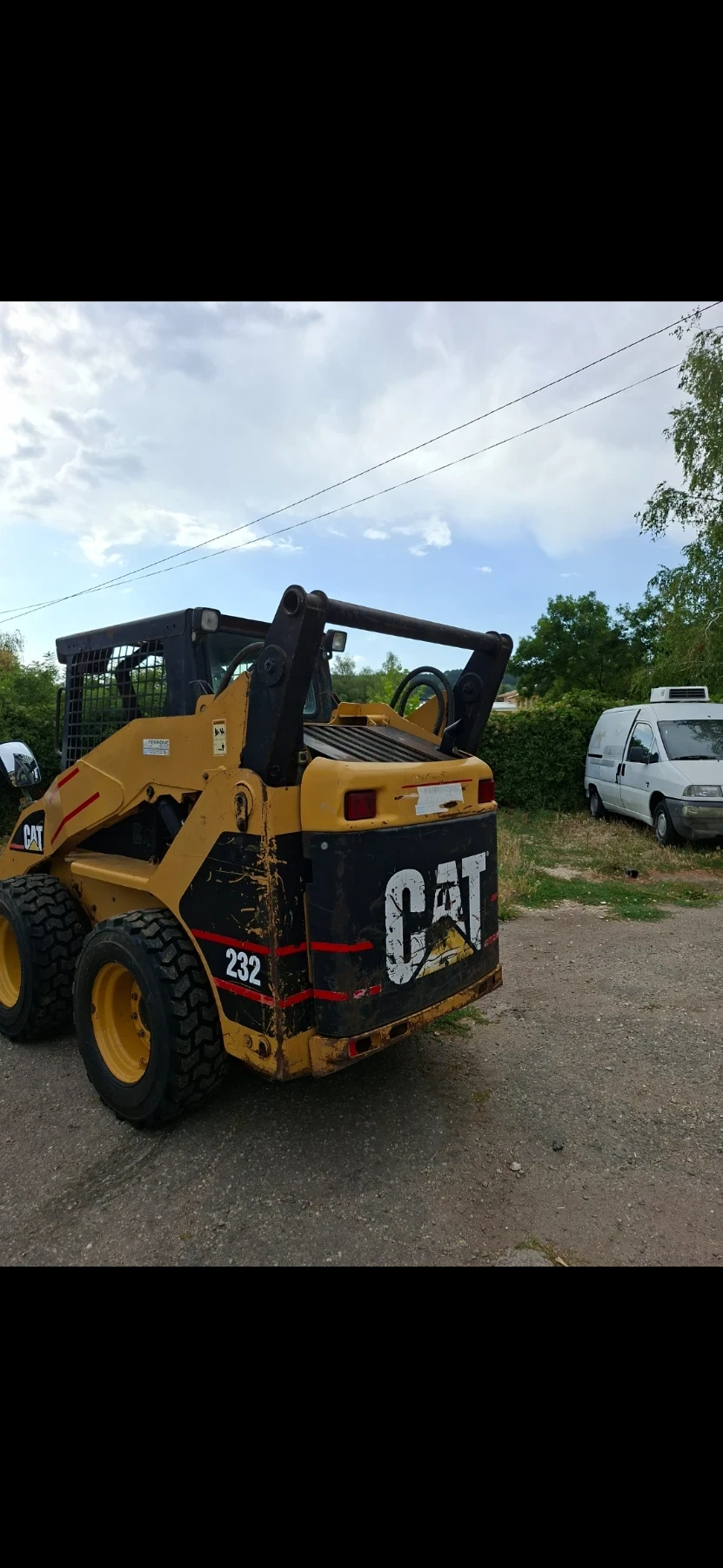 ���� ����� �������� Cat CAT | Mobile.bg � ����������� 3