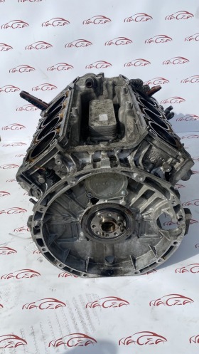 Двигател Mercedes 4.2cdi V8 32v - OM629, снимка 2 - Части - 41016345