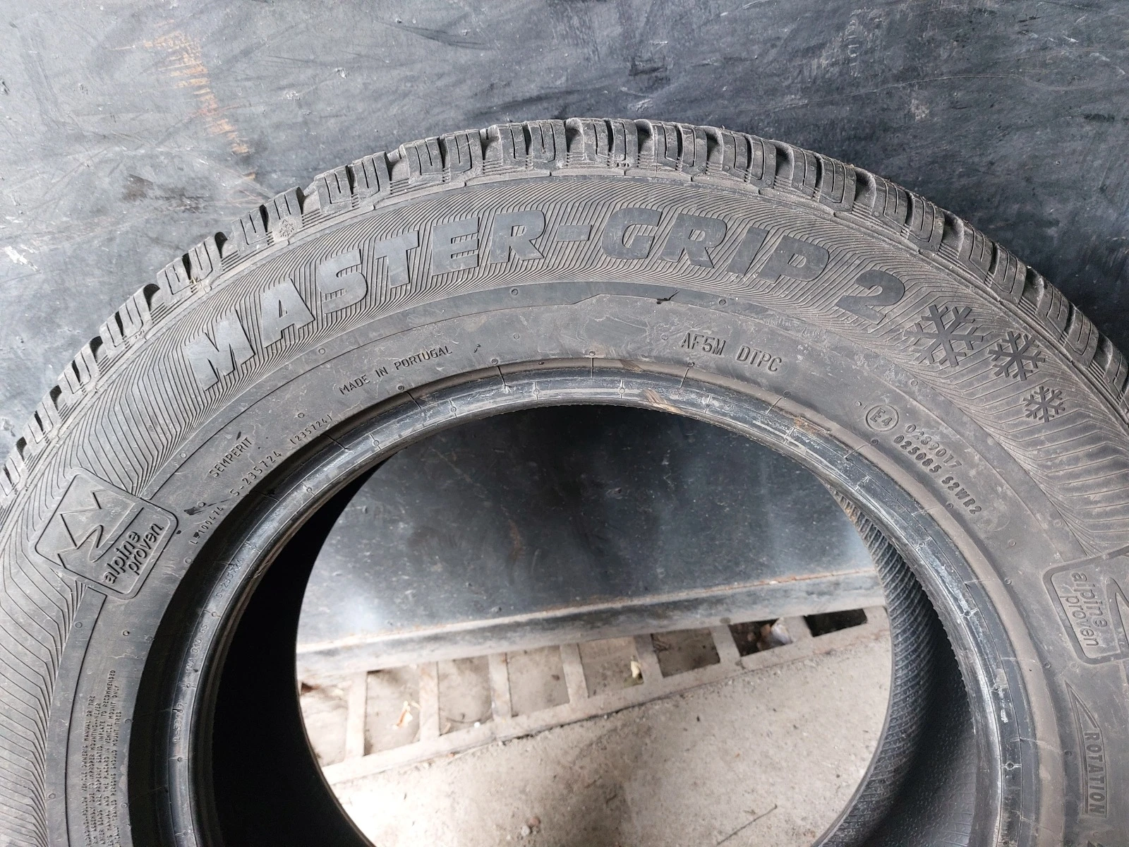 ���� 215/65R16 | Mobile.bg � ����������� 4