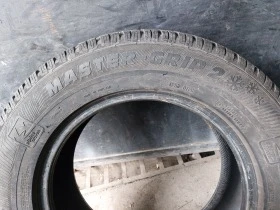 Гуми Зимни 215/65R16, снимка 4 - Гуми и джанти - 39136238