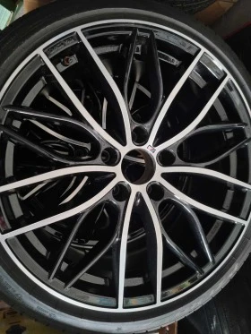 Гуми с джанти Pirelli 225/40R19, снимка 2 - Гуми и джанти - 47447568