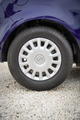 Opel Corsa 1.0i НОВА ВЕРИГА ЛИЗИНГ , снимка 10