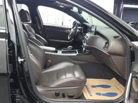 Kia Stinger 3.3 Turbo Awd Gt, снимка 11