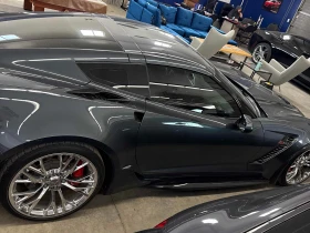 Chevrolet Corvette Z06 1LZ/CARBON/CARFAX/АВТО КРЕДИТ | Auto.bg — изображение 4