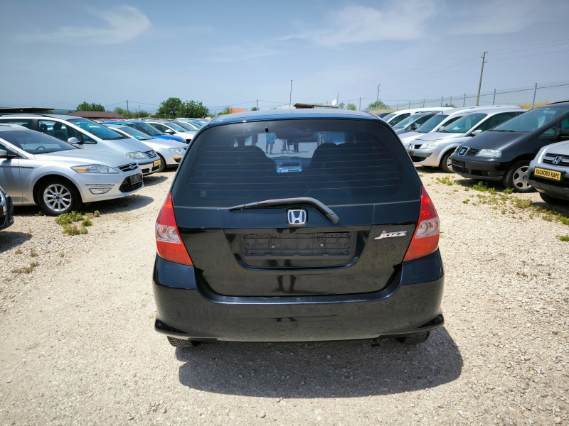 Honda Jazz 1.4I, снимка 5 - Автомобили и джипове - 46186153