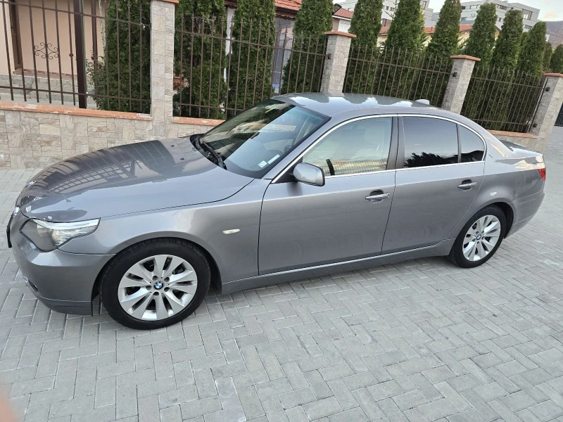 BMW 530 Перфектна , снимка 2 - Автомобили и джипове - 48106206