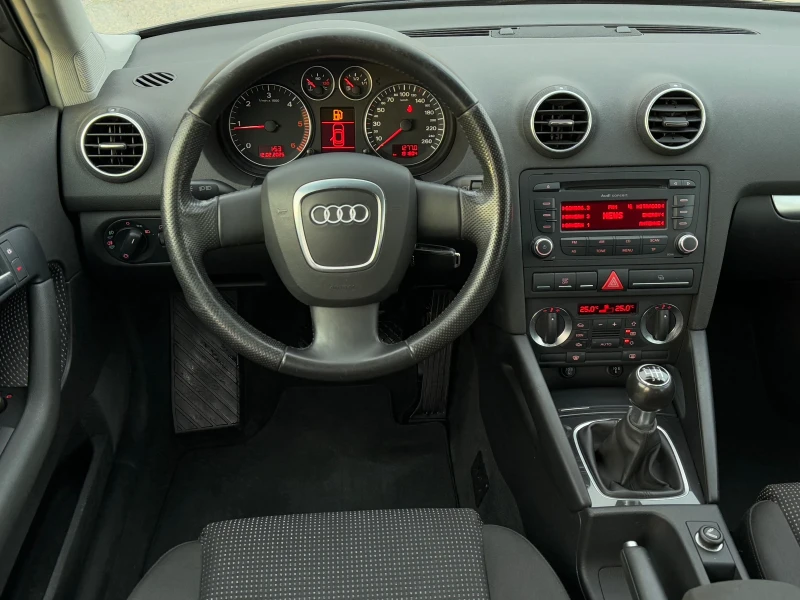 Audi A3 SportBack 2.0TDi 170к.с * Климатроник* , снимка 10 - Автомобили и джипове - 49133050