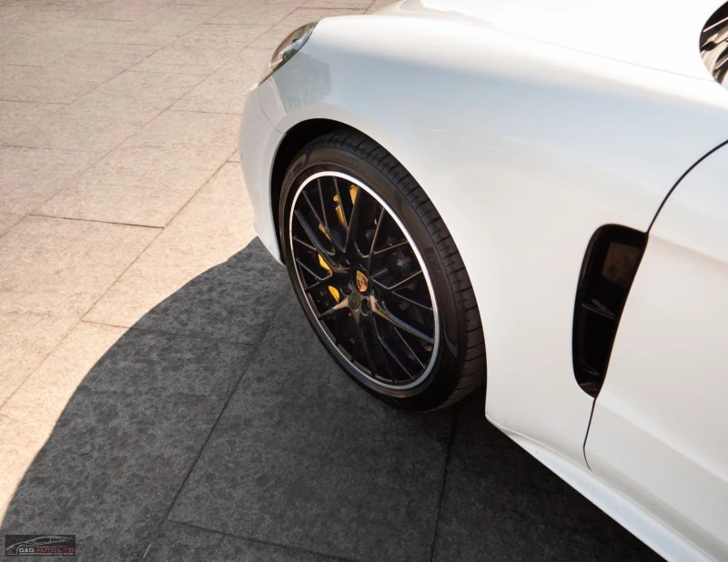 Porsche Panamera TURBO/549HP/BOSE/SOFT-CLOSE/CAM/NAVI/390v, снимка 3 - Автомобили и джипове - 50221215